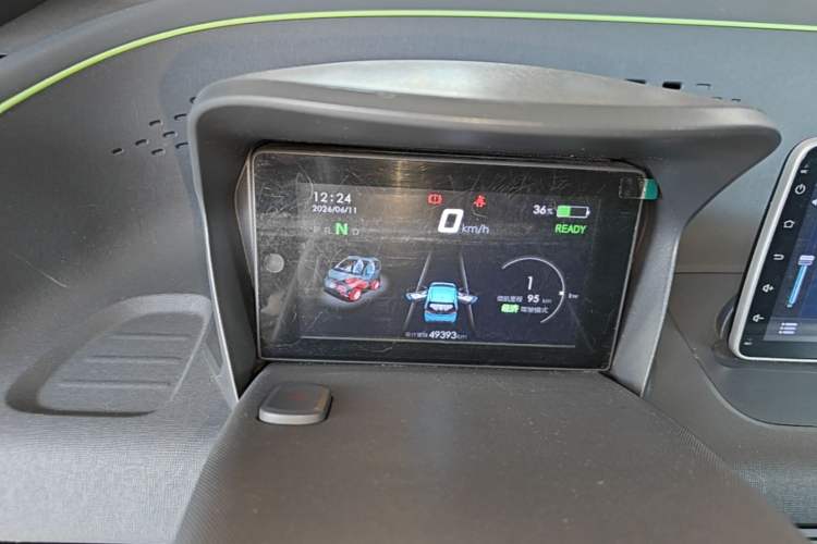 Used Baojun E100 2019 250KM Smart Drive Edition Instrument Cluster
