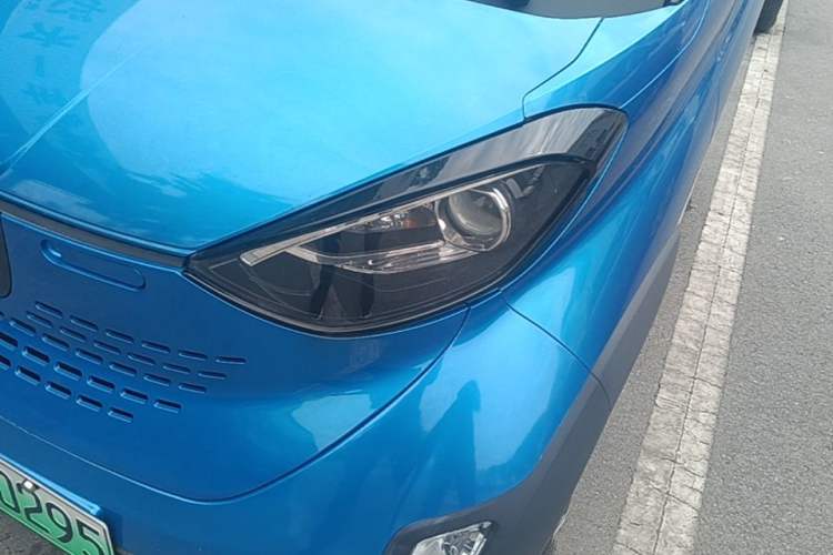 Used Baojun E100 2019 250KM Smart Drive Edition Left Front Headlight