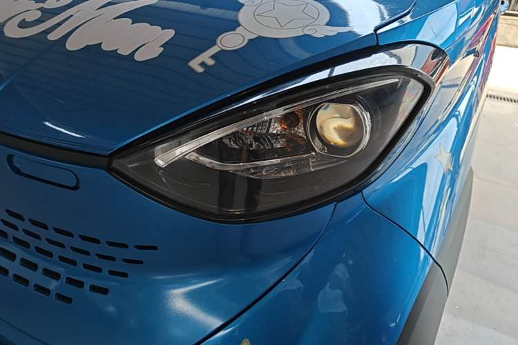 Used Baojun E100 2019 250KM Smart Drive Edition Left Front Headlight