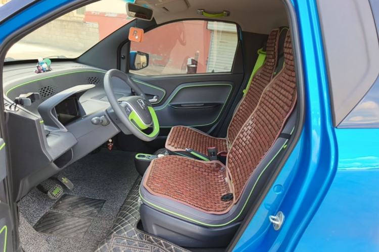 Used Baojun E100 2019 250KM Smart Drive Edition Left Front Seat