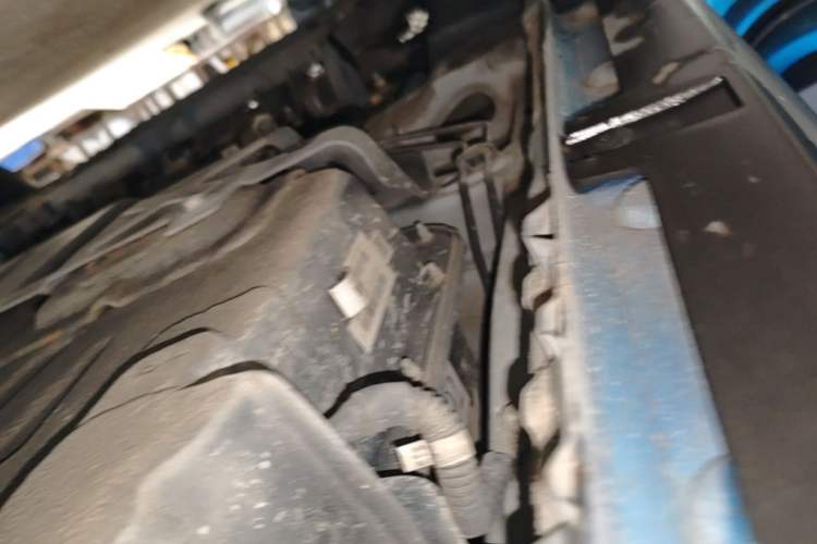 Used Baojun E100 2019 250KM Smart Drive Edition Left Side Sill