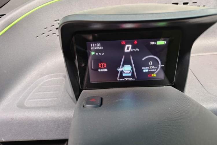 Used Baojun E100 2019 250KM Smart Drive Edition Odometer Close Up