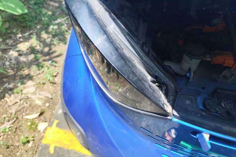 Used Baojun E100 2019 250KM Smart Drive Edition Right Front Headlight