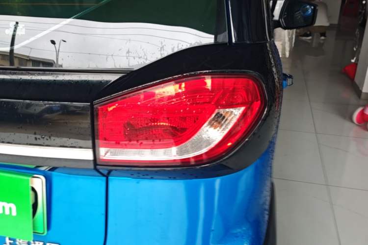 Used Baojun E100 2019 250KM Smart Drive Edition Right Rear Taillight