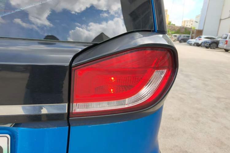 Used Baojun E100 2019 250KM Smart Drive Edition Right Rear Taillight