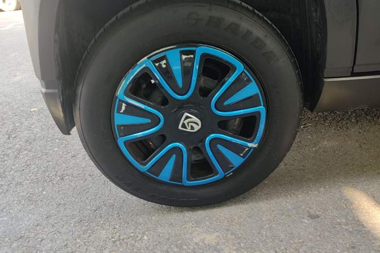 Used Baojun E100 2019 250KM Smart Enjoyment Version Right Rear Wheel Hub