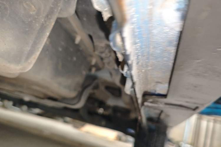 Used Baojun E100 2019 250KM Smart Drive Edition Right Side Sill