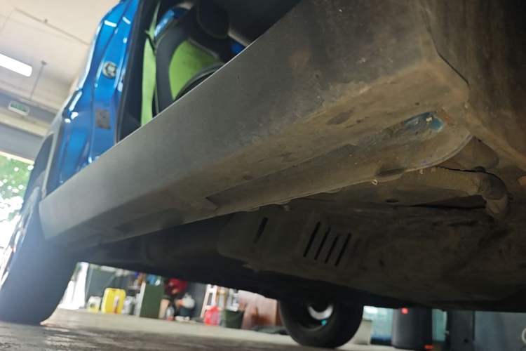 Used Baojun E100 2019 250KM Smart Drive Edition Right Side Sill