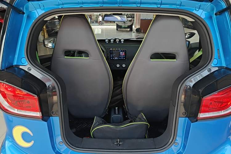 Used Baojun E100 2019 250KM Smart Drive Edition Trunk