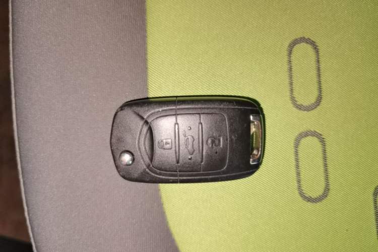 Used Baojun E100 2019 250KM Smart Drive Edition Vehicle Key
