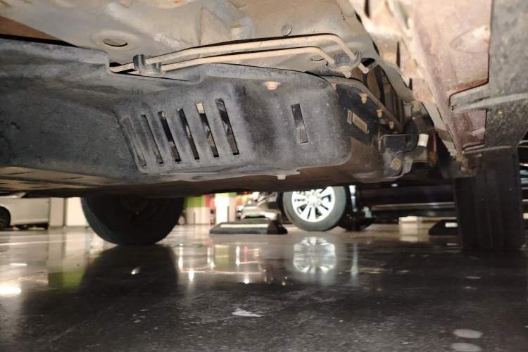 Used Baojun E100 2019 250KM Smart Drive Edition Chassis Front Left