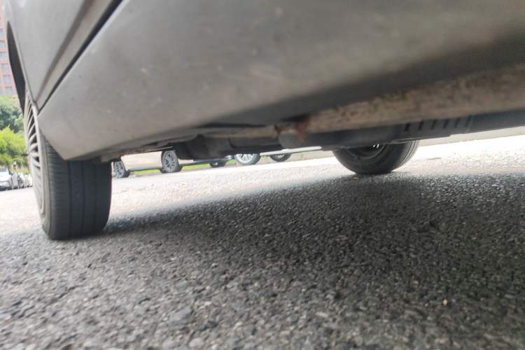 Used Baojun E100 2019 250KM Smart Drive Edition Chassis Front Right