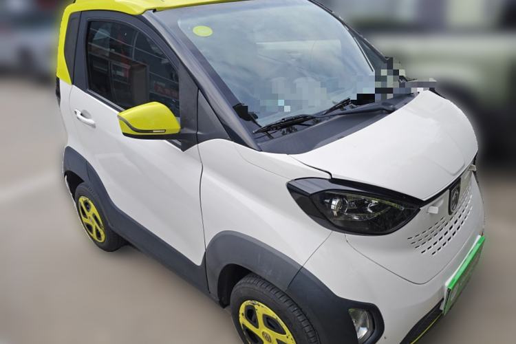 Used Baojun E100 2019 250KM Smart Drive Edition Front Right 45 Deg
