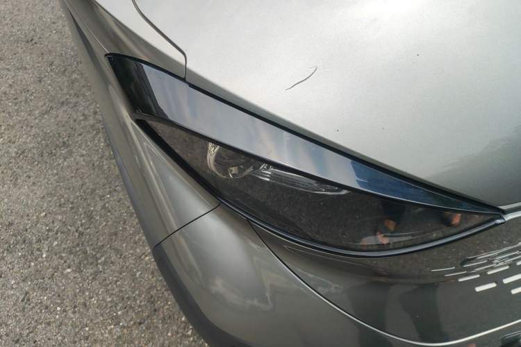 Used Baojun E100 2019 250KM Smart Drive Edition Right Front Headlight