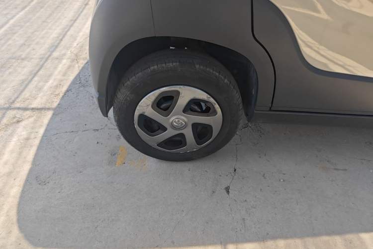 Used Baojun E100 2019 250KM Smart Drive Edition Exterior 5