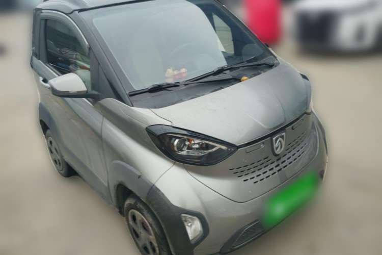 Used Baojun E100 2019 250KM Smart Drive Edition Front Right 45 Deg