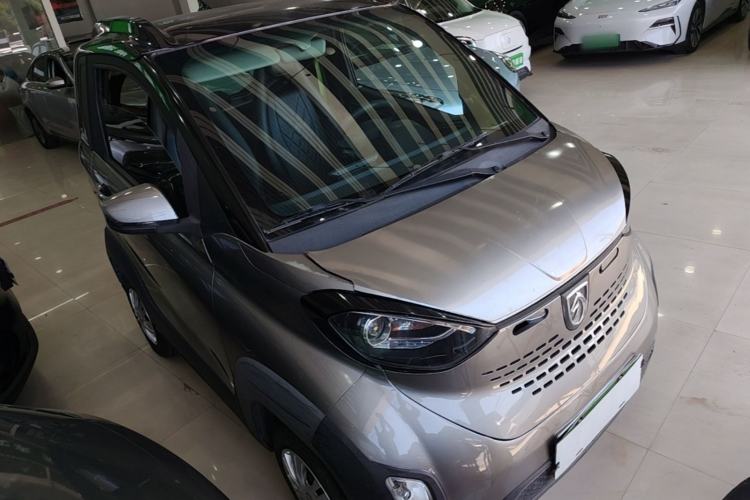 Used Baojun E100 2019 250KM Smart Drive Edition Front Right 45 Deg