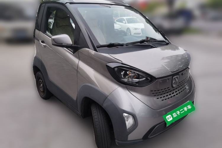 Used Baojun E100 2019 250KM Smart Drive Edition Front Right 45 Deg