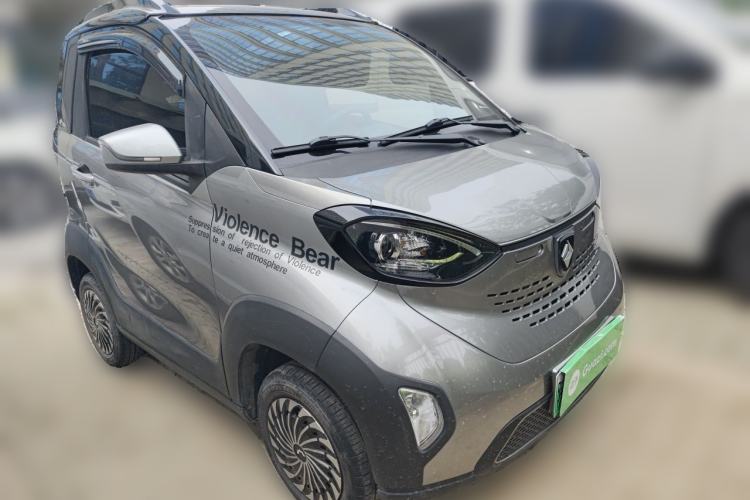 Used Baojun E100 2019 250KM Smart Drive Edition Front Right 45 Deg