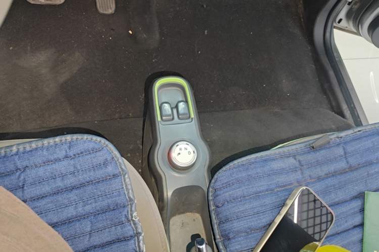 Used Baojun E100 2019 250KM Smart Drive Edition Gear Lever