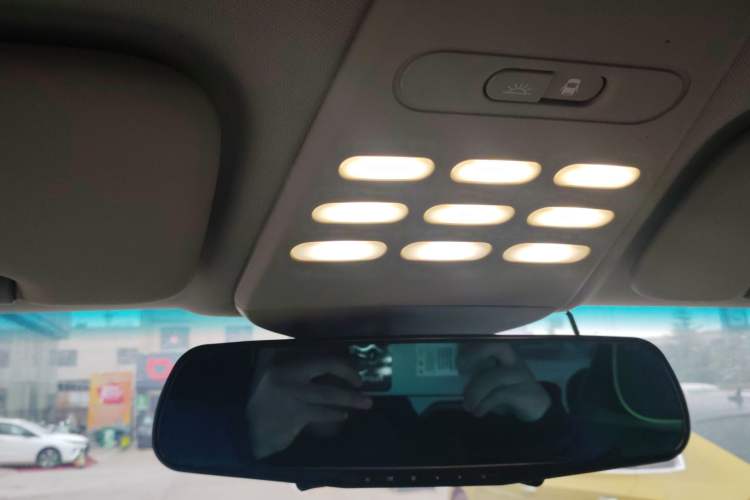 Used Baojun E100 2019 250KM Smart Drive Edition Headliner