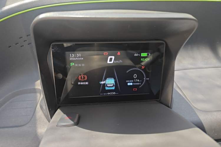 Used Baojun E100 2019 250KM Smart Drive Edition Instrument Cluster