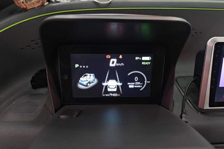 Used Baojun E100 2019 250KM Smart Drive Edition Instrument Cluster
