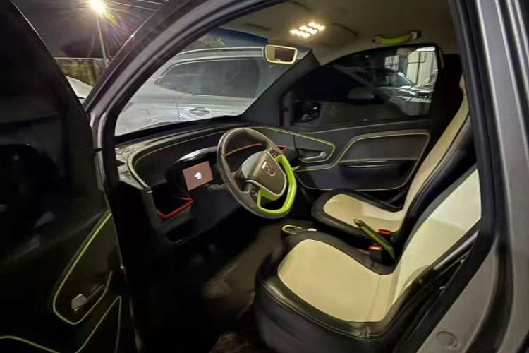 Used Baojun E100 2019 250KM Smart Drive Edition Interior 2