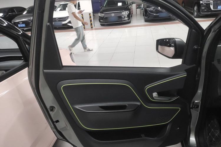 Used Baojun E100 2019 250KM Smart Drive Edition Interior 7