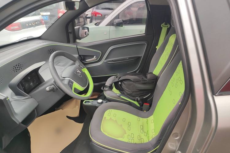 Used Baojun E100 2019 250KM Smart Drive Edition Left Front Seat