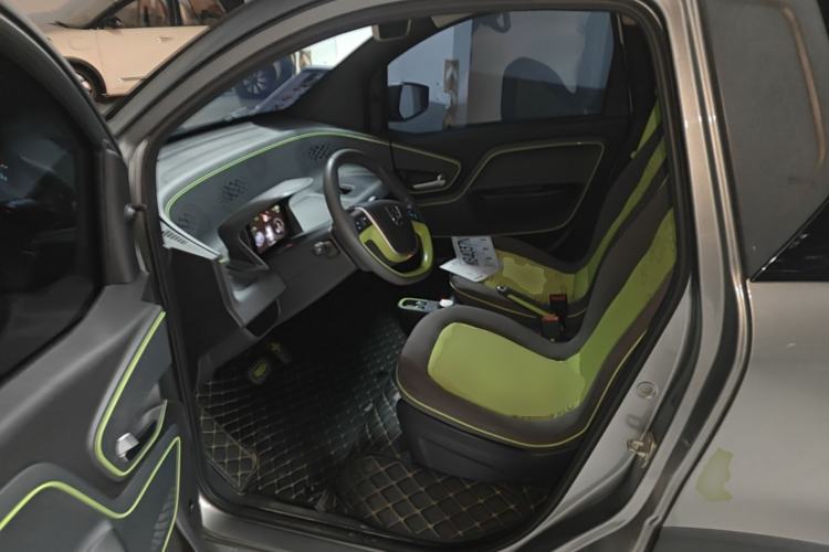 Used Baojun E100 2019 250KM Smart Drive Edition Left Rear Seat