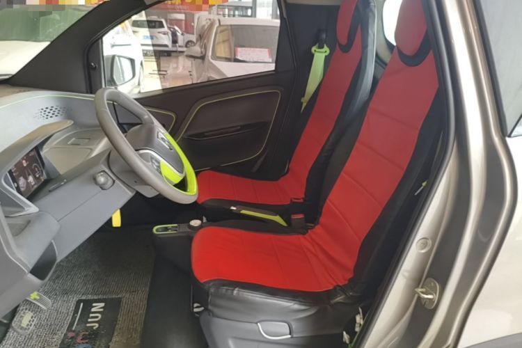 Used Baojun E100 2019 250KM Smart Drive Edition Left Rear Seat