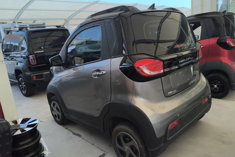 Used Baojun E100 2019 250KM Smart Drive Edition Rear Left 45 Deg