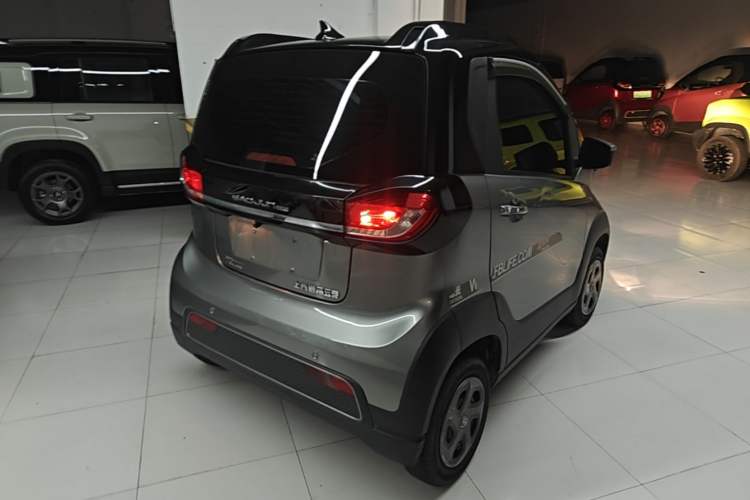 Used Baojun E100 2019 250KM Smart Drive Edition Rear Right 45 Deg