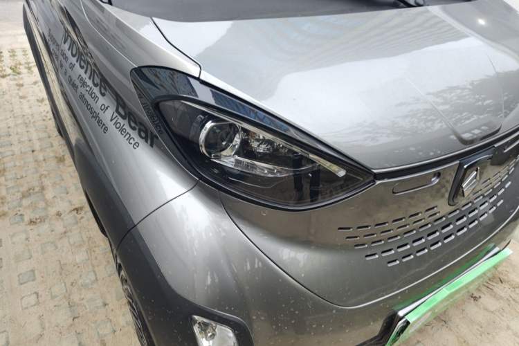 Used Baojun E100 2019 250KM Smart Drive Edition Right Front Headlight