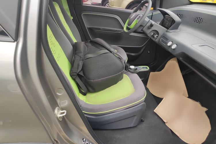 Used Baojun E100 2019 250KM Smart Drive Edition Right Front Seat