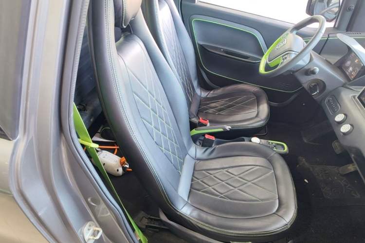 Used Baojun E100 2019 250KM Smart Drive Edition Right Front Seat