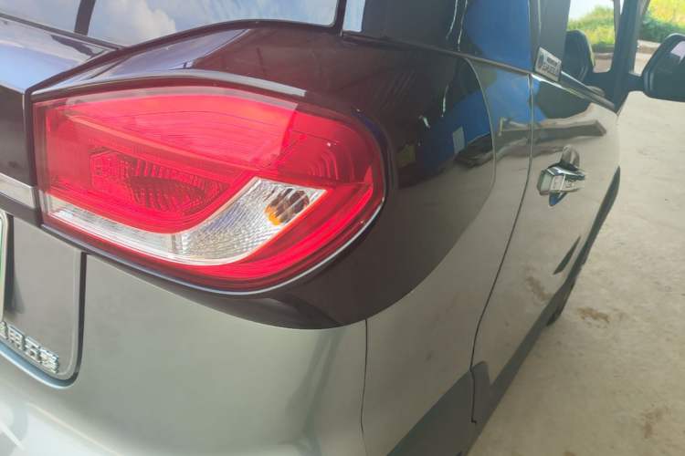 Used Baojun E100 2019 250KM Smart Enjoyment Version Right Rear Taillight
