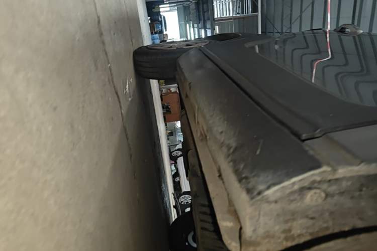 Used Baojun E100 2019 250KM Smart Drive Edition Right Side Sill