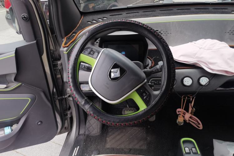 Used Baojun E100 2019 250KM Smart Drive Edition Steering Wheel
