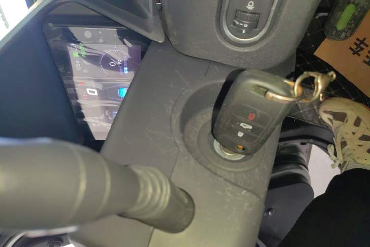 Used Baojun E100 2019 250KM Smart Drive Edition Vehicle Key
