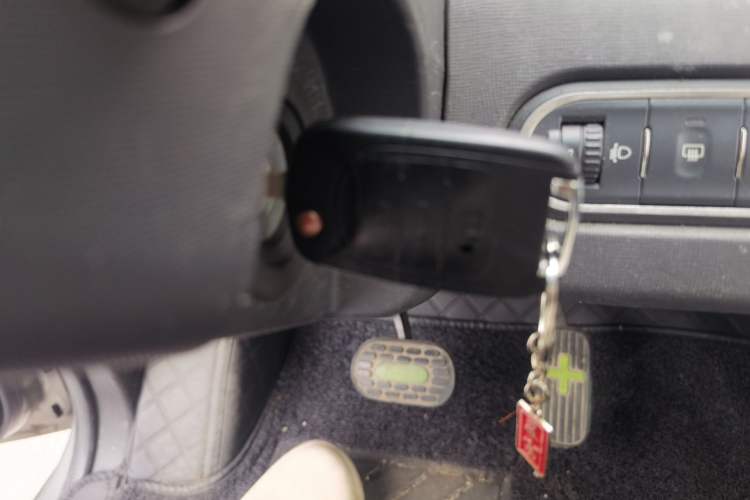 Used Baojun E100 2019 250KM Smart Drive Edition Vehicle Key