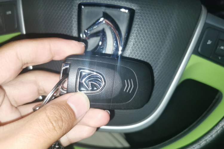 Used Baojun E100 2019 250KM Smart Drive Edition Vehicle Key