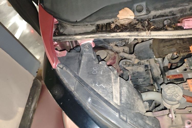 Used Baojun E100 2019 250KM Smart Drive Edition Engine Bay Right
