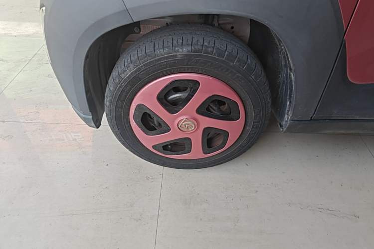 Used Baojun E100 2019 250KM Smart Drive Edition Exterior 4