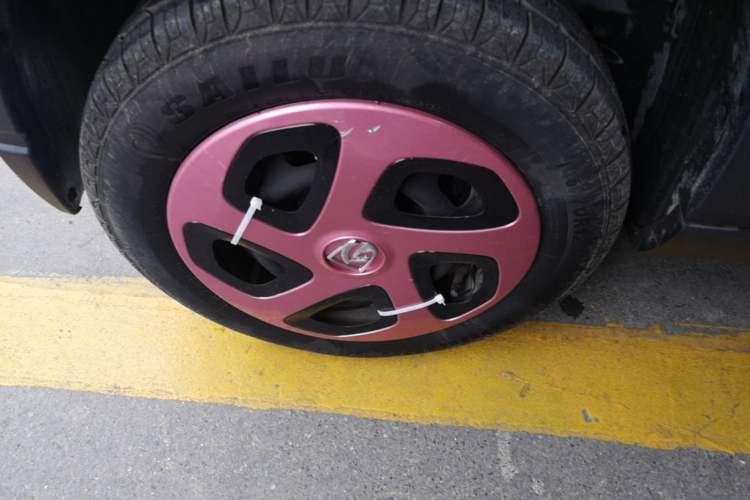 Used Baojun E100 2019 250KM Smart Drive Edition Exterior 5