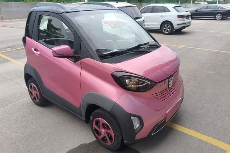 Used Baojun E100 2019 250KM Smart Drive Edition Front Right 45 Deg