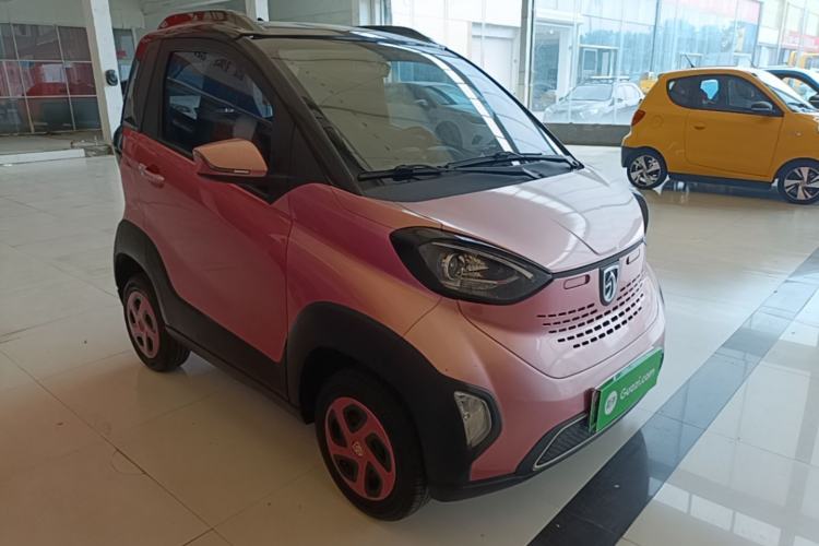 Used Baojun E100 2019 250KM Smart Drive Edition Front Right 45 Deg