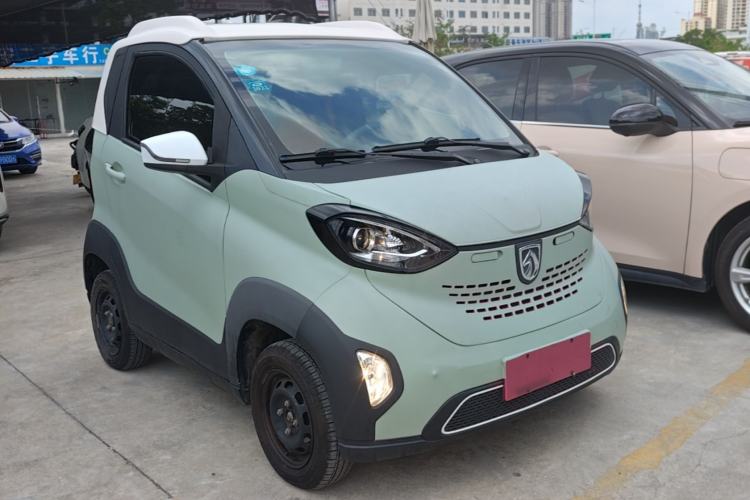 Used Baojun E100 2019 250KM Smart Drive Edition Front Right 45 Deg