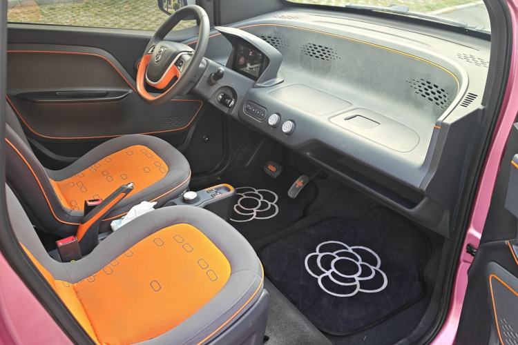 Used Baojun E100 2019 250KM Smart Drive Edition Interior 5